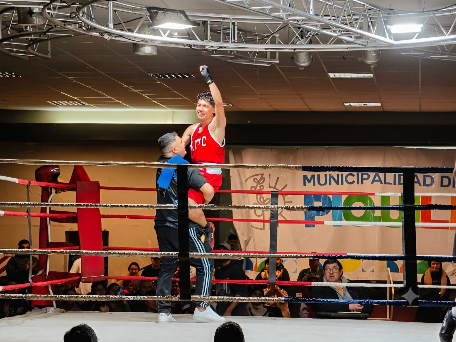 ¡Una noche que quedará en la historia del deporte de Piquillín!
